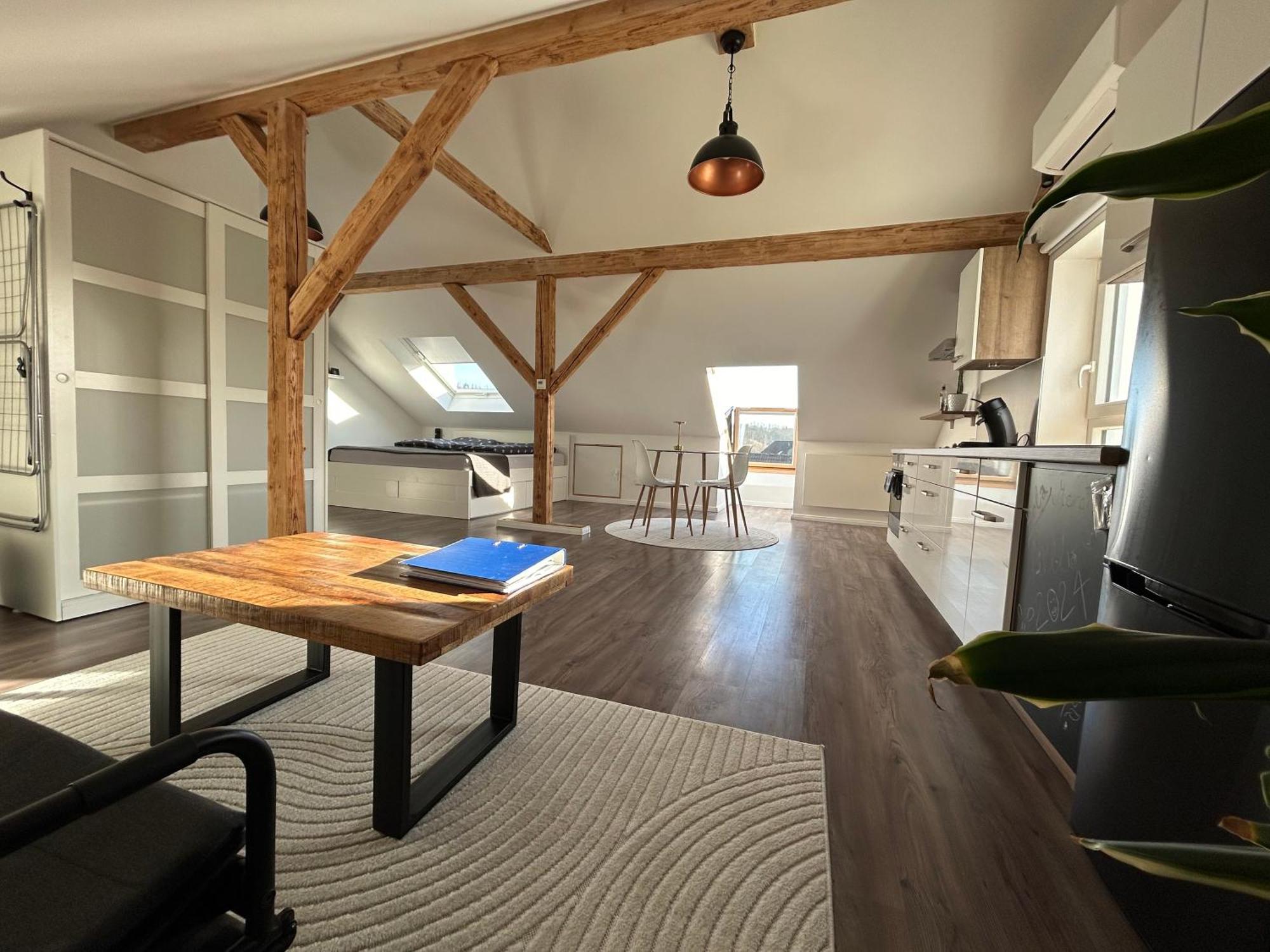 Schoenes Appartement Mit Seeblick غومرسباخ المظهر الخارجي الصورة